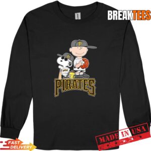 Peanuts characters x Pittsburgh Pirates Giants MLB 2026 cartoon Shirt 2 Peanuts characters x Pittsburgh Pirates Giants MLB 2026 cartoon Long Sleve.jpg