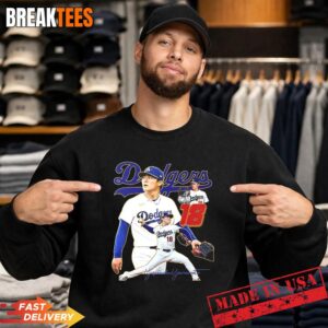 Yoshinobu Yamamoto Los Angeles Dodgers MLB 2026 signature T-Shirt 1 Yoshinobu Yamamoto Los Angeles Dodgers MLB 2026 signature Sweatshirt.jpg