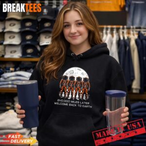 Artemis II Crew Comes Home Welcome Back to Earth 2026 Hoodie.jpg