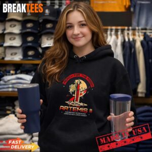 Artemis II reach for the moon Reid Wiseman Victor Glover Christina Koch Jeremy Hansen Hoodie