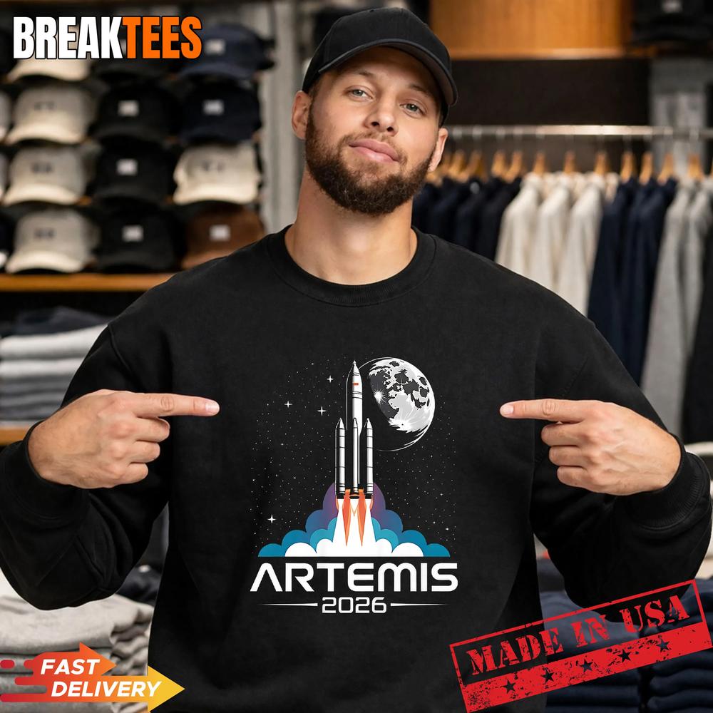 Artemis Launch to The Moon T-Shirt Artemis Launch to The Moon T-Shirt