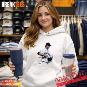 Logan Gilbert baseball pitcher catches ball in Seattle Mariners baseball T-Shirt 1