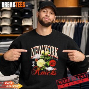 New York Knicks Floral Graphic Sweatshirt.jpg