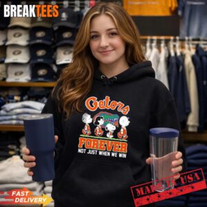 Peanuts Snoopy and friends x Florida Gators Basketball T-Shirt 1