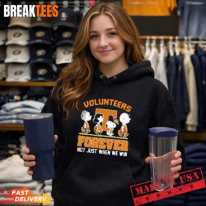 Peanuts Snoopy and friends x Tennessee Volunteers basketball Forever Shirt 1