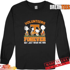 Peanuts Snoopy and friends x Tennessee Volunteers basketball Forever Shirt 2