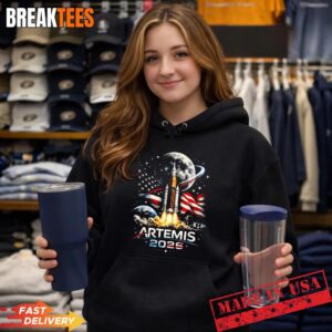 Space Rocket Launch Mission to The Moon Artemis 2 T-Shirt 1