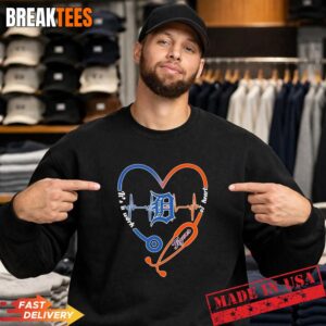 Stethoscope Heart Heartbeat It's A Work Of Heart Detroit Tigers Baseball Logo Sweatshirt