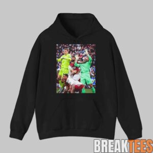Pablo Fouled David Raya Shirt 1