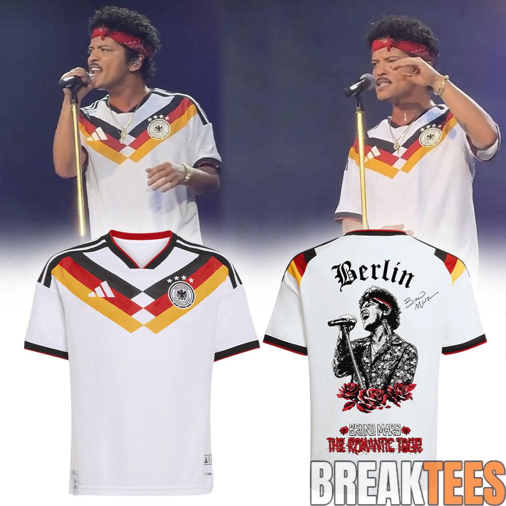 Bruno Mars THE ROMANTIC TOUR in Olympiastadion Berlin Jersey Bruno Mars THE ROMANTIC TOUR in Olympiastadion Berlin Jersey