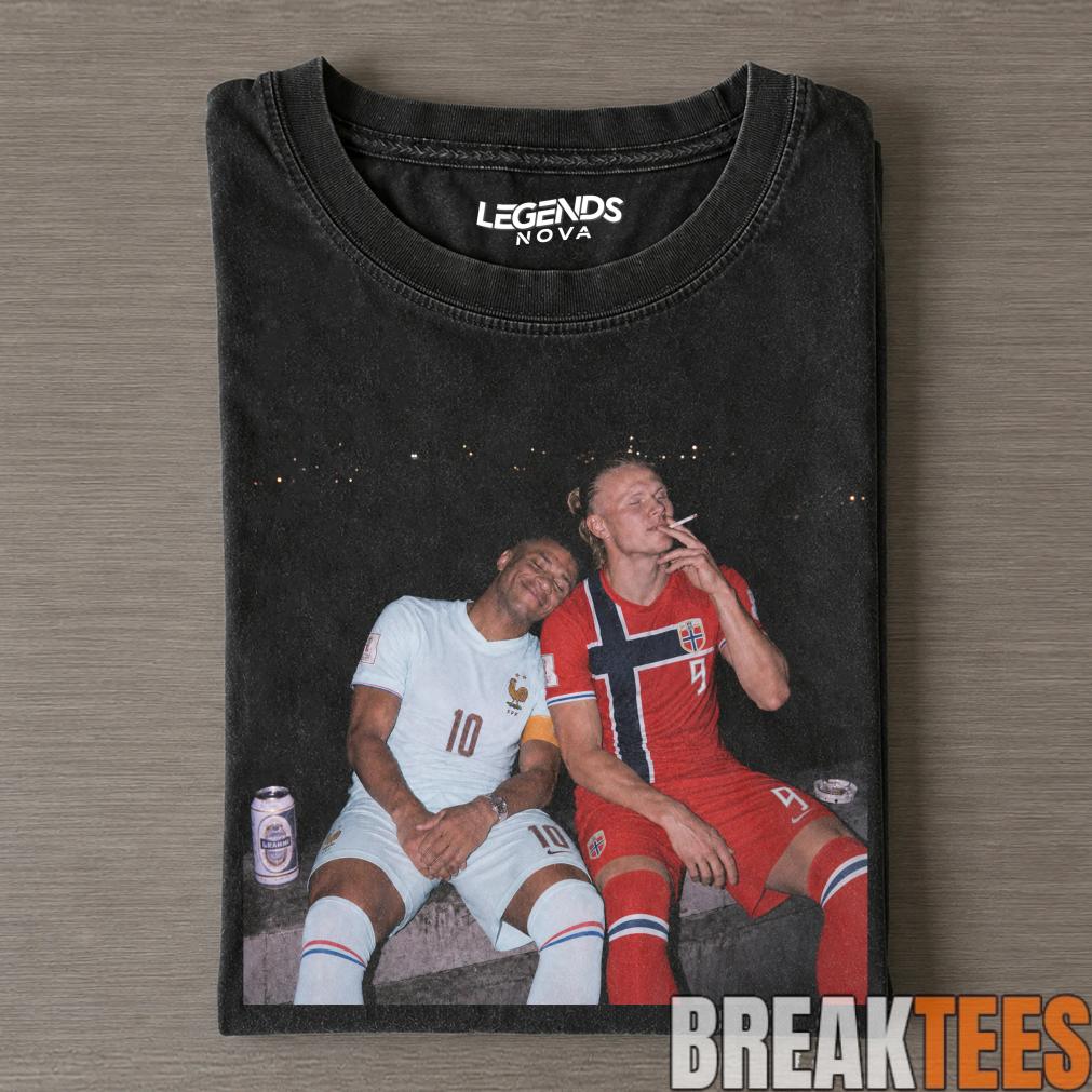 Kylian Mbappé & Erling Haaland World Cup 2026 Smoke Tee Kylian Mbappé & Erling Haaland World Cup 2026 Smoke Tee