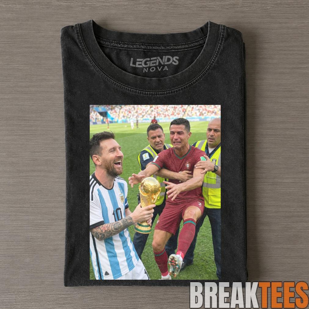 Messi & Cristiano Ronaldo Funny World Cup Photo 2026 Vintage Tee Messi & Cristiano Ronaldo Funny World Cup Photo 2026 Vintage Tee