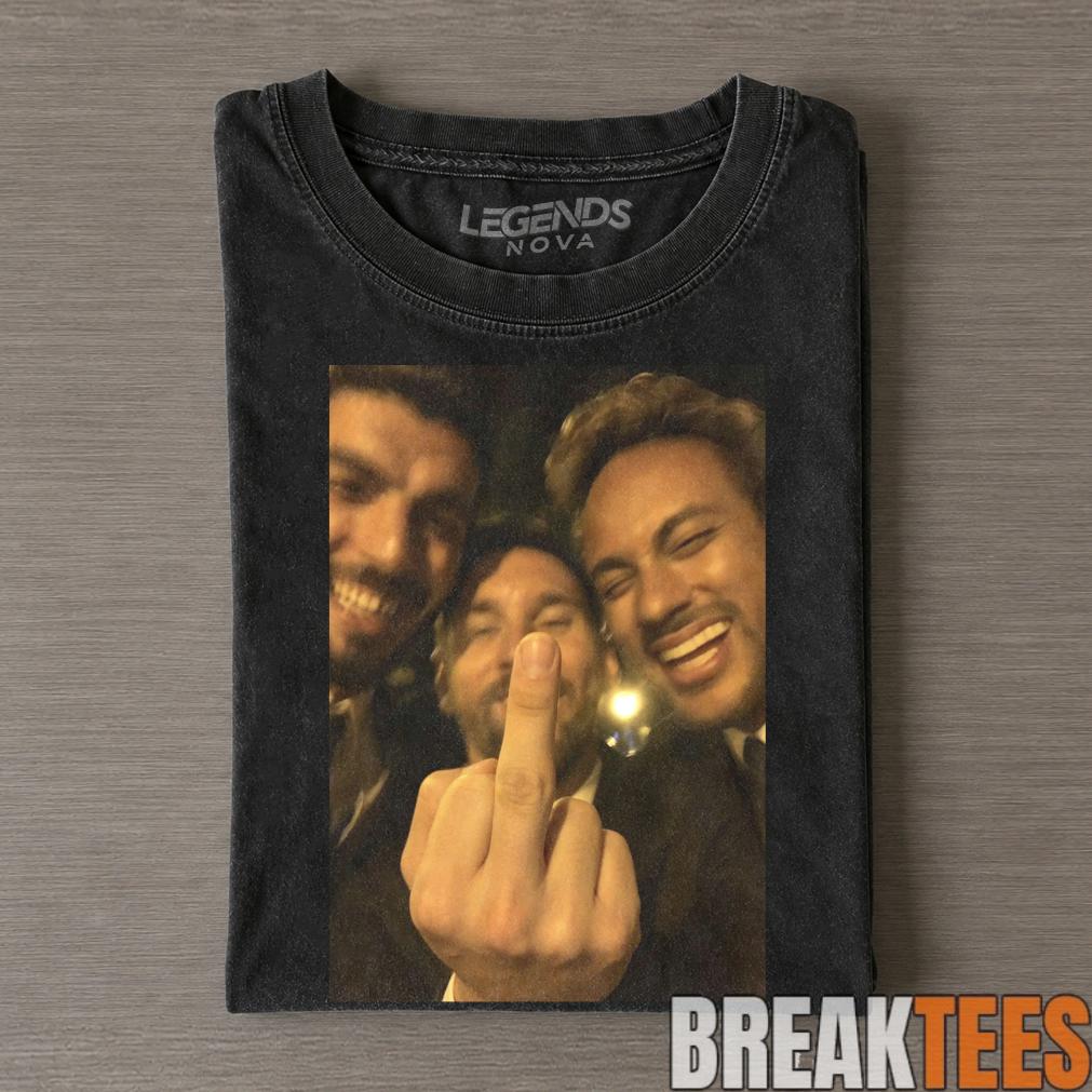 Messi Suarez Neymar MSN Suit Photo Vintage Washed Fan Tee Messi Suarez Neymar MSN Suit Photo Vintage Washed Fan Tee