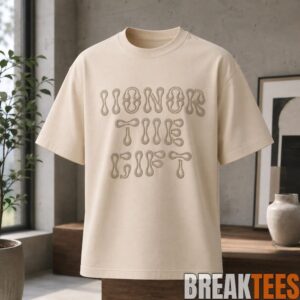 Lisandro Martinez Honor The Gift Shirt 1 Lisandro2BMartinez2BHonor2BThe2BGift2BShirt 2 nTSi1.jpg