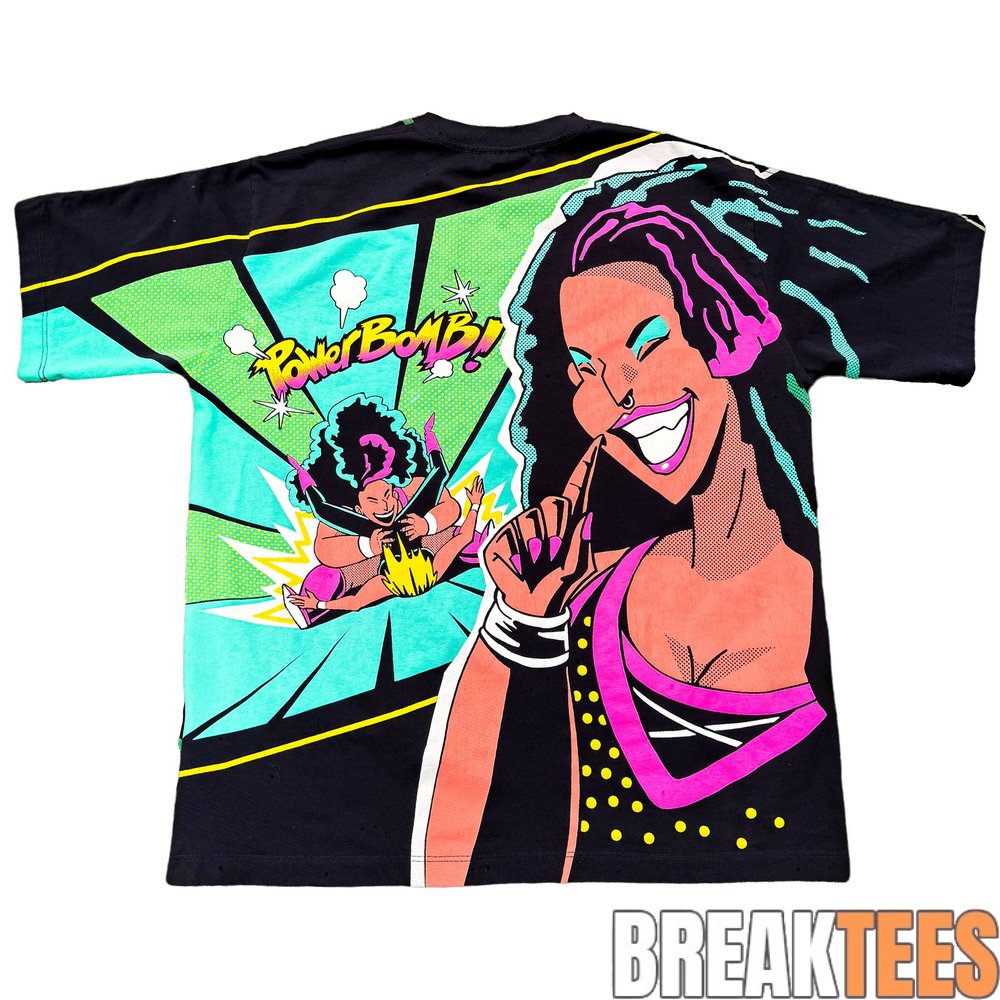 Willow Nightingale The Shirt Farm Smile T-Shirt Willow Nightingale The Shirt Farm Smile T-Shirt