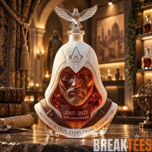 Assassin's Creed 20th Anniversary Whiskey Decanter 2 Assassins2BCreed2B20th2BAnniversary2BWhiskey2BDecanter 3 9PVui.jpg