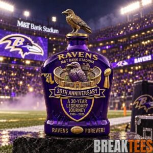 Baltimore2BRavens2B30Th2BAnniversary2BCommemorative2BWhiskey2BDecanter 3 dDlBw.jpg