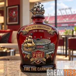 Buccaneers2B50th2BAnniversary2BWhiskey2BDecanter 2 0SPkV.jpg