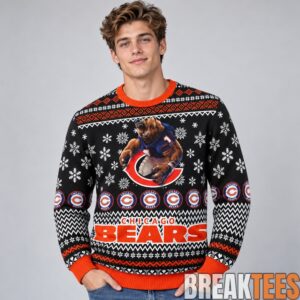 Chicago2BBears2BWinter2BWonderland2BMascot2BHelmet2BUgly2BSweater2B2026 3 KSW7r.jpg