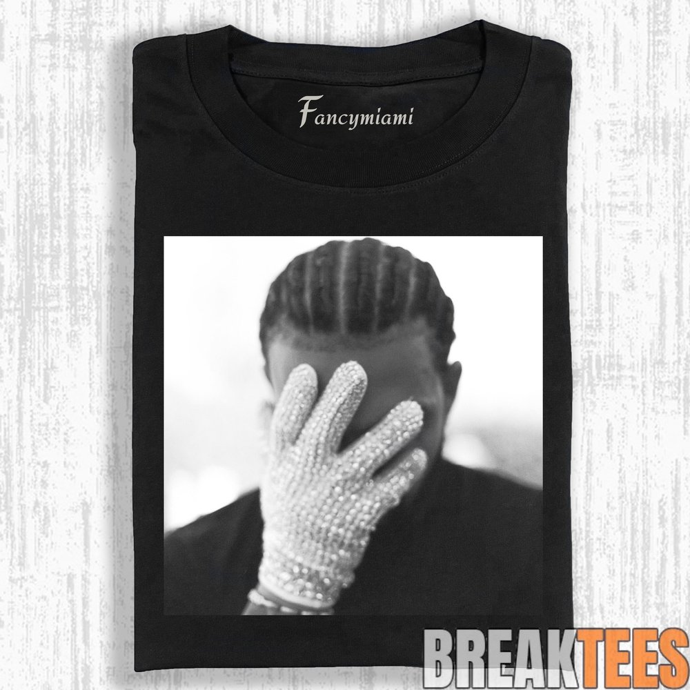 Drake Rhinestone Glove Covering Eye Tee Drake Rhinestone Glove Covering Eye Tee
