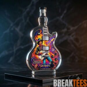 Jimi2BHendrix2BGuitar2BJack2BDaniels2BWhiskey2BDecanter 2 Lenuf.jpg