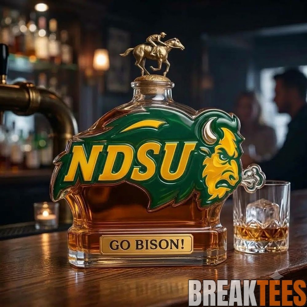 North Dakota State Bison Limited Edition Whiskey Decanter North Dakota State Bison Limited Edition Whiskey Decanter