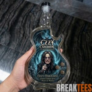 Ozzy2BOsbourne2BGuitar2BJack2BDaniels2BWhiskey2BDecanter 2 XRZsf.jpg
