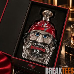 Tampa2BBay2BBuccaneers2B50th2BAnniversary2B1976 20262BCaptain2BFear2BWhiskey2BDecanter 2 O4qxl.jpg